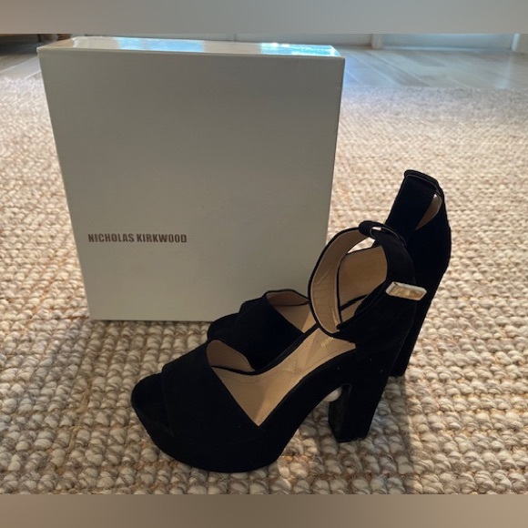 Nicholas Kirkwood Hidden Pearl Platform Suede Sandals - Picture 16 of 16